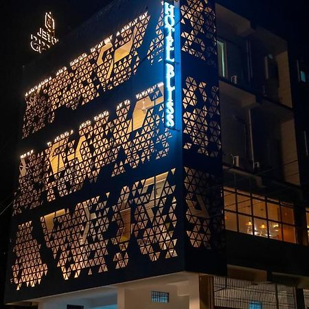 Jorhāt Hotel Bliss מראה חיצוני תמונה