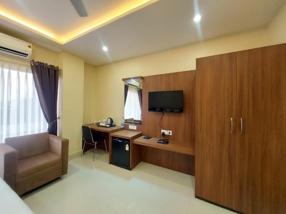 Jorhāt Hotel Bliss מראה חיצוני תמונה