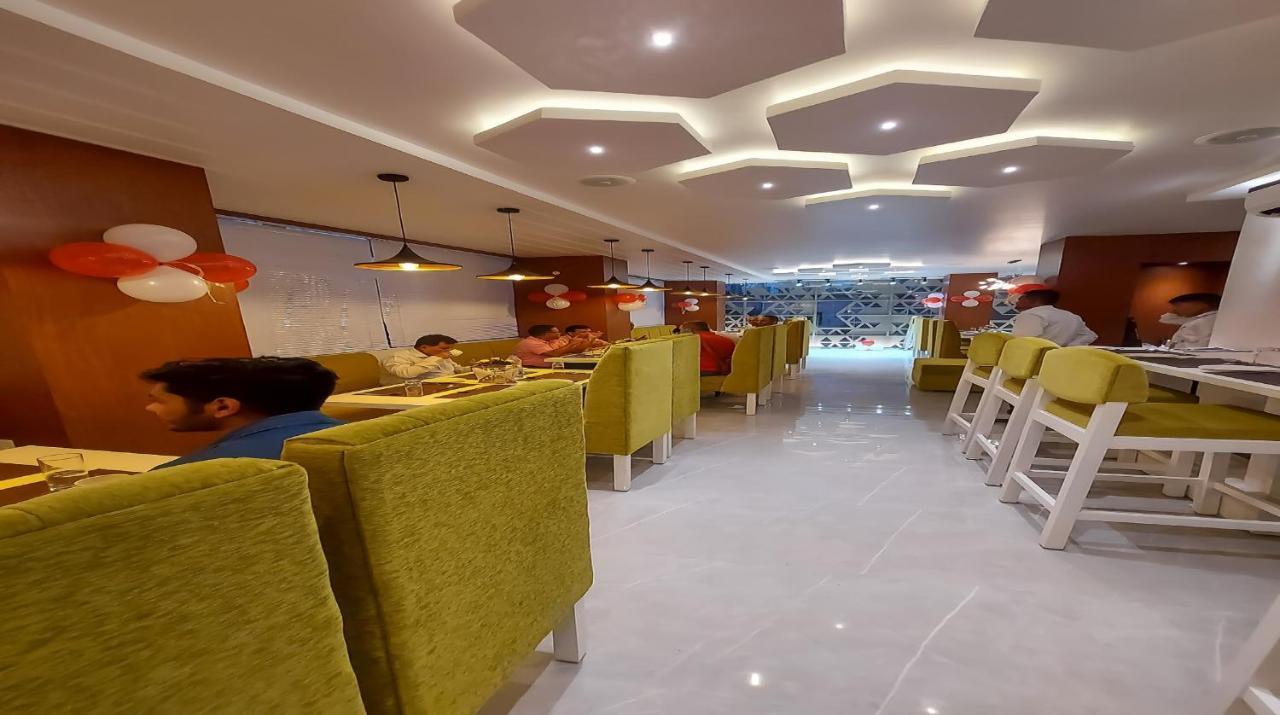 Jorhāt Hotel Bliss מראה חיצוני תמונה