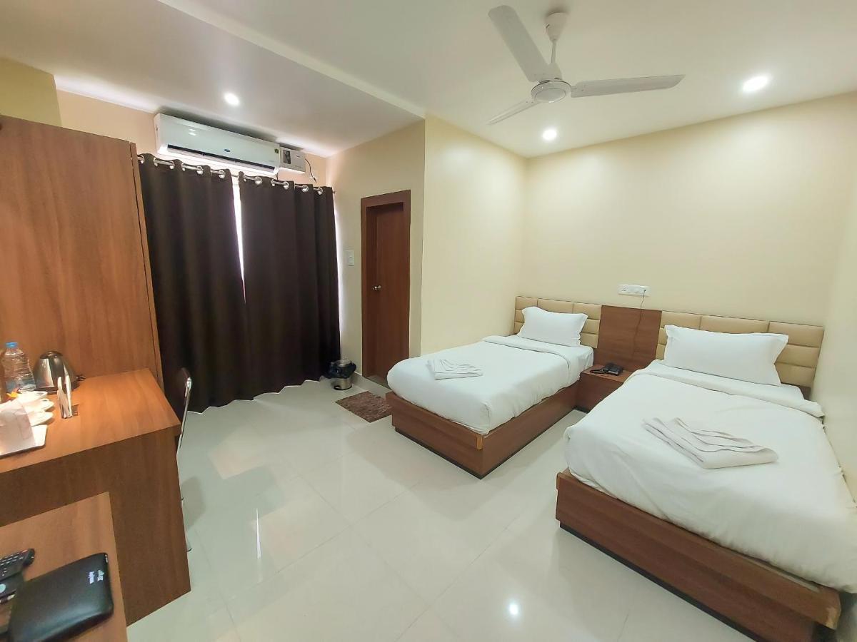 Jorhāt Hotel Bliss מראה חיצוני תמונה