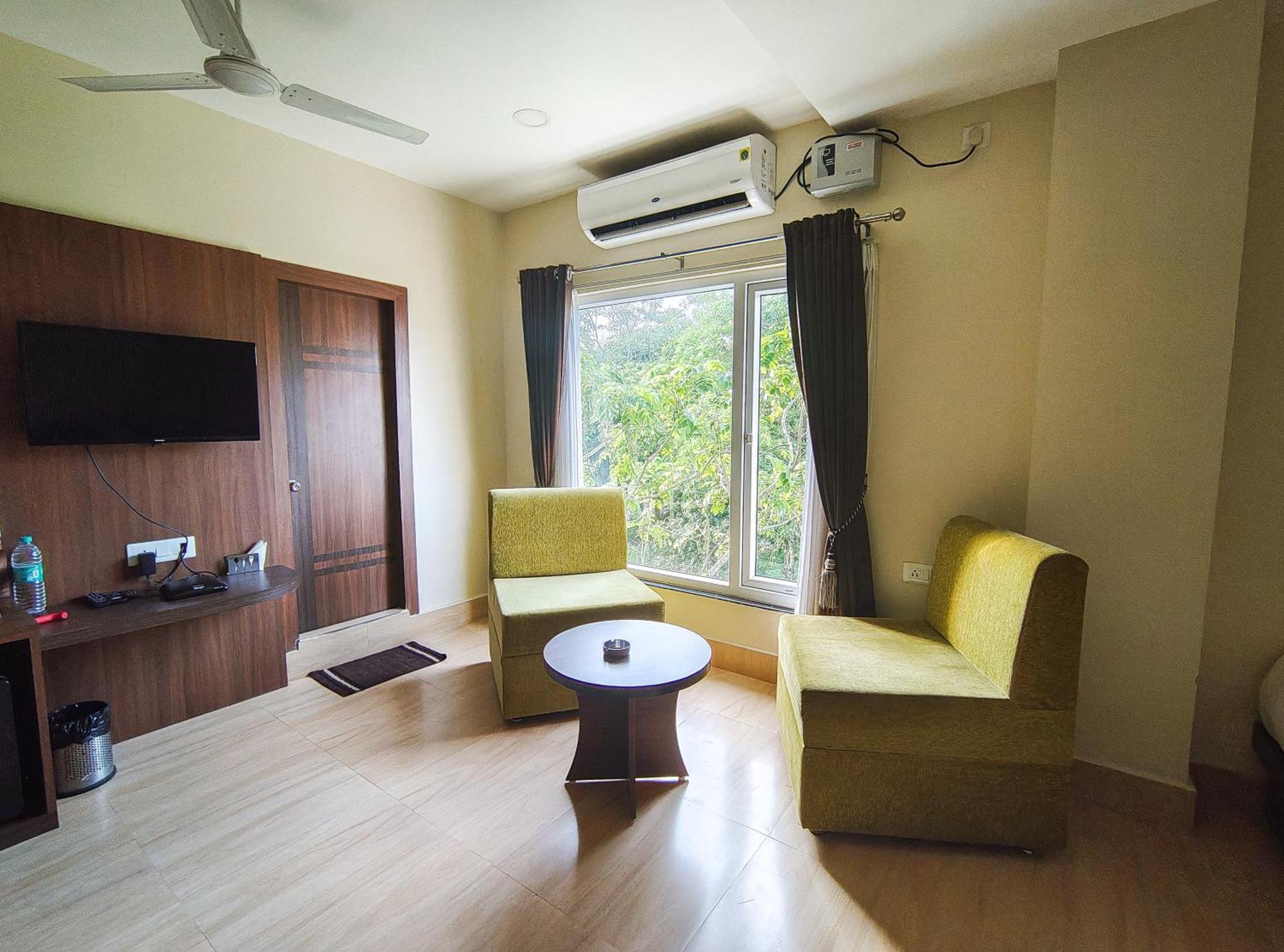 Jorhāt Hotel Bliss מראה חיצוני תמונה